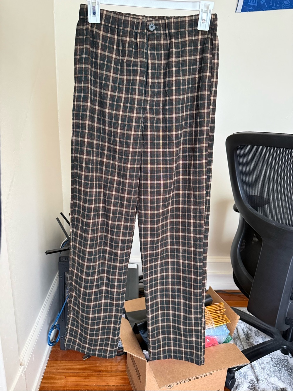 Brandy Melville OS plaid trousers/pants / green and brown
